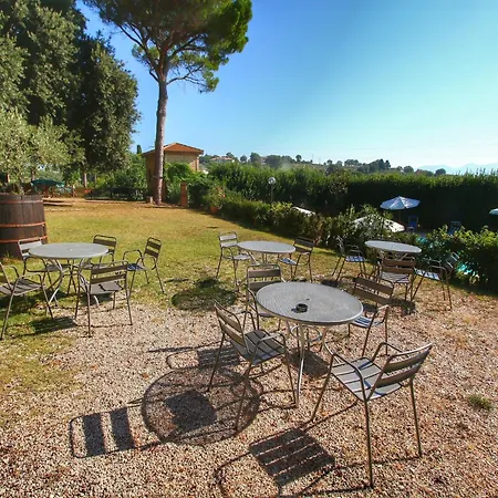 Сasa de vacaciones In Gualdo Near Trasimeno