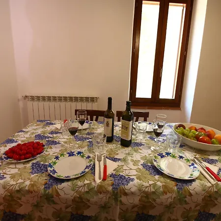 In Gualdo Near Trasimeno Casa vacanze Gualdo Cattaneo